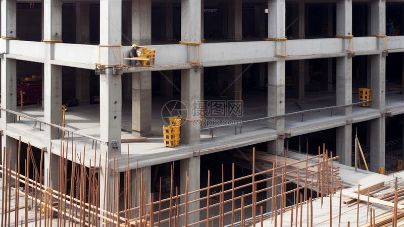 在了解农村自建房施工报价时，还需注意以下几点：